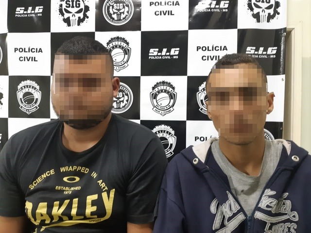 J.A.B.J. e M.V.R.S. foram identificados como os autores do roubo de dois estudantes universitários. Foto: S.I.G/Polícia Civil