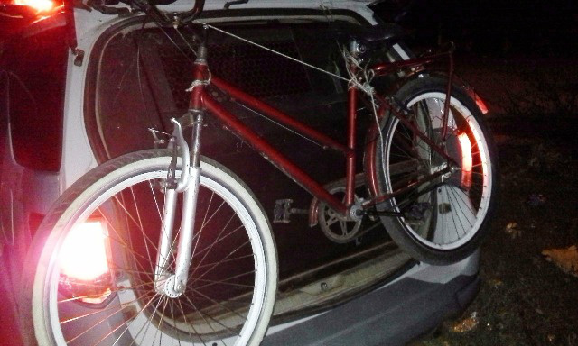 Bicicleta apreendida com restrição de furto dia 16/04/2015 na frente de uma supermecado no centro da cidade.Foto:Rádio Caçula