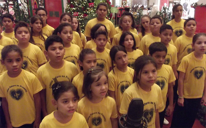 Coral se apresenta em Campo Grande