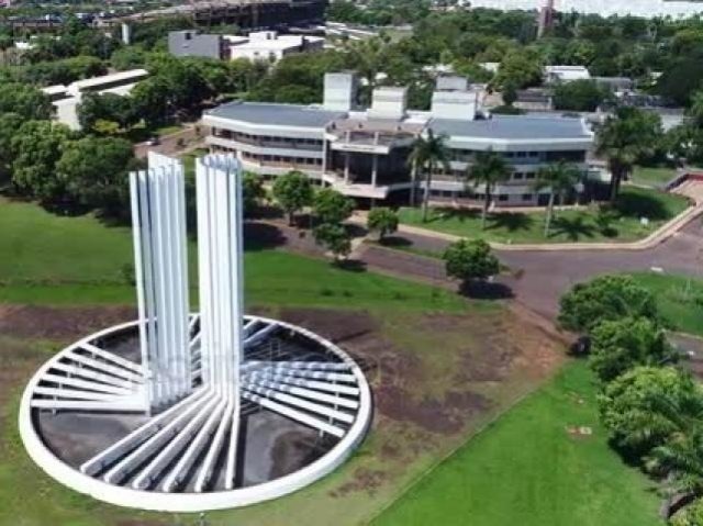 Do alto, campus da UFMS de Campo Grande. (Foto: Reprodução)