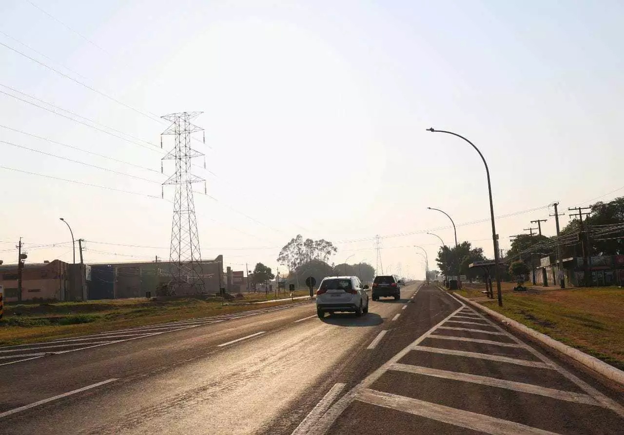 Em Campo Grande, tempo seco e altas temperaturas castigam cidade (Foto: Paulo Francis)