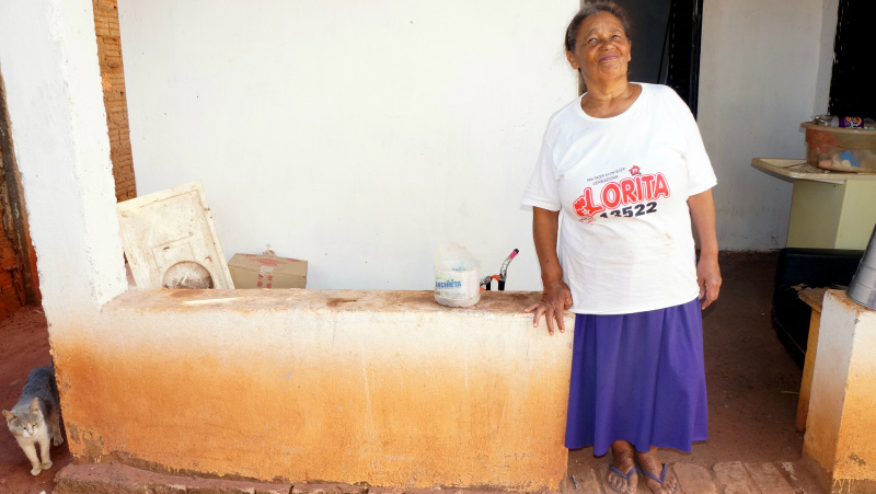 Marcas da última chuva, a água inundou a casa. Foto: Rádio Caçula