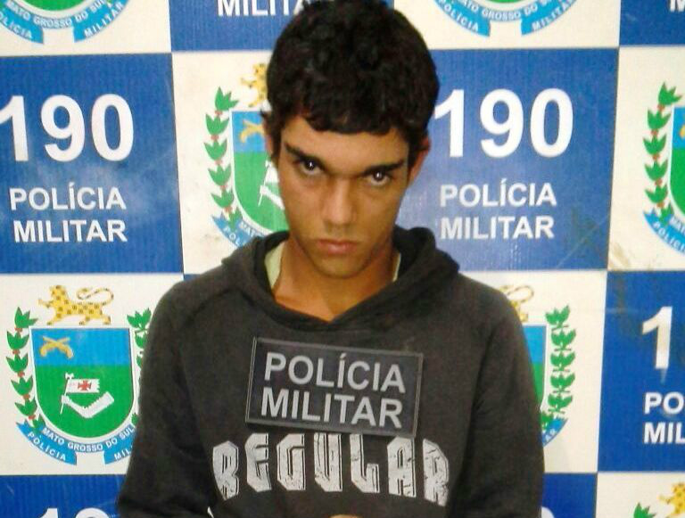 O jovem Thiego José Ribeiro da Silva,20 anos . detido disse que iria paraticar furtos.Foto:Rádio Caçula