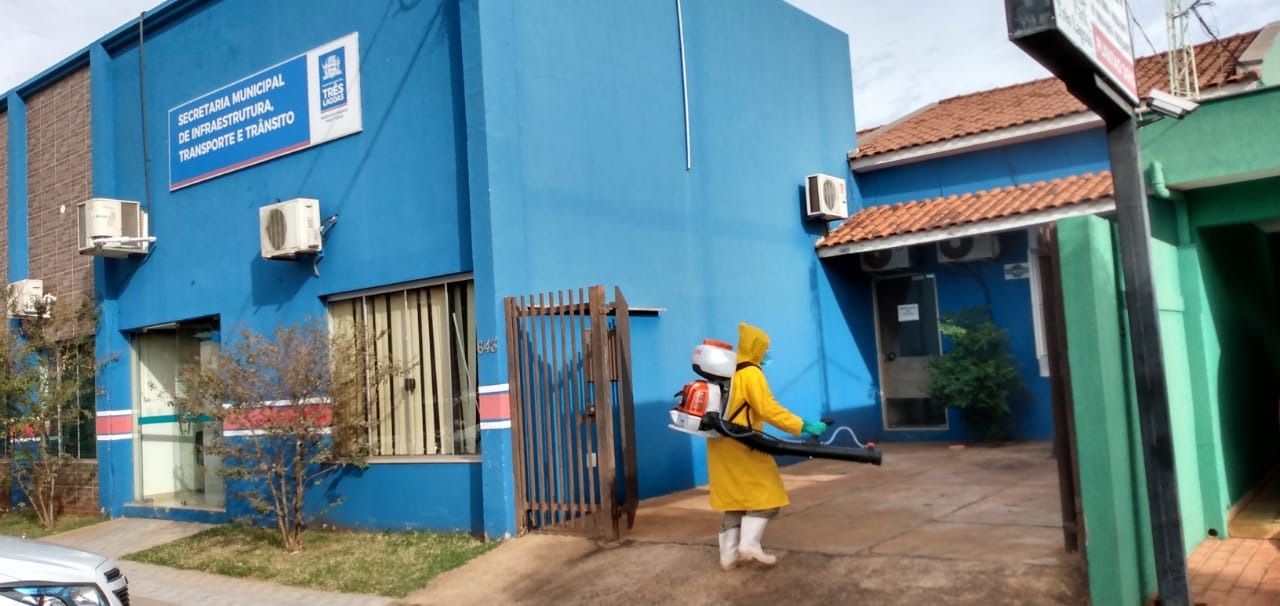 Diariamente as ações de sanitização estão sendo feitas nos locais públicos em Três Lagoas. Foto: Assessoria de Comunicação da Prefeitura de TL