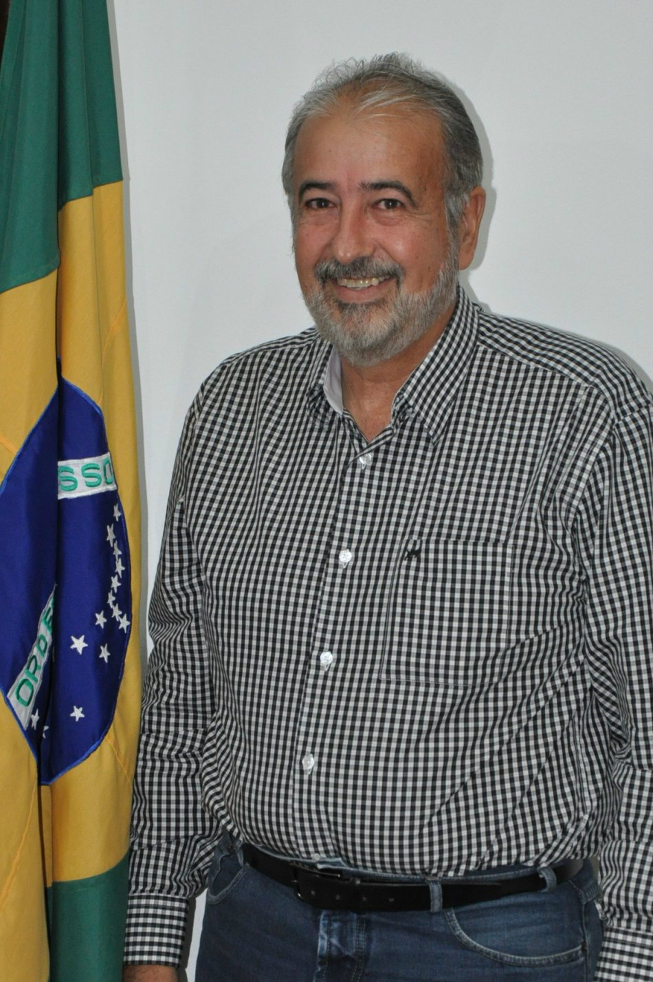 Secretário Municipal de Receita e Assuntos Governamentais da gestão, Walmir Marques Arantes 