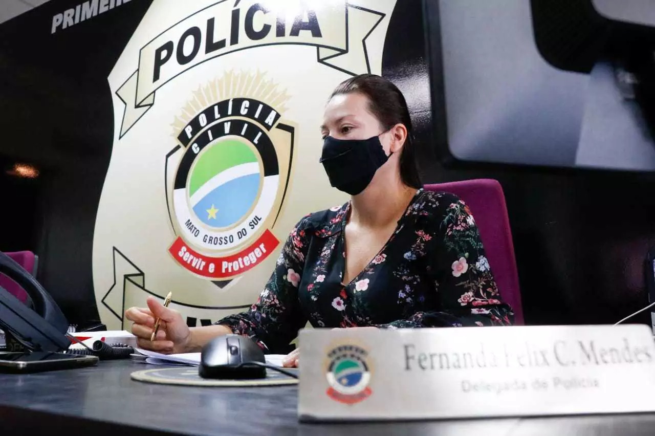 Delegada Fernanda Félix, titular da Delegacia de Mulher (Foto: Henrique kawaminami)