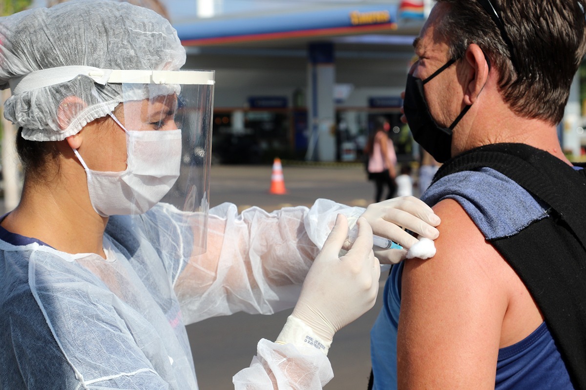 Drive-Thru em Três Lagoas (MS) imuniza mais de 5.600 pessoas contra Influenza A. Foto: Ass. Comunicação da Prefeitura de Três Lagoas