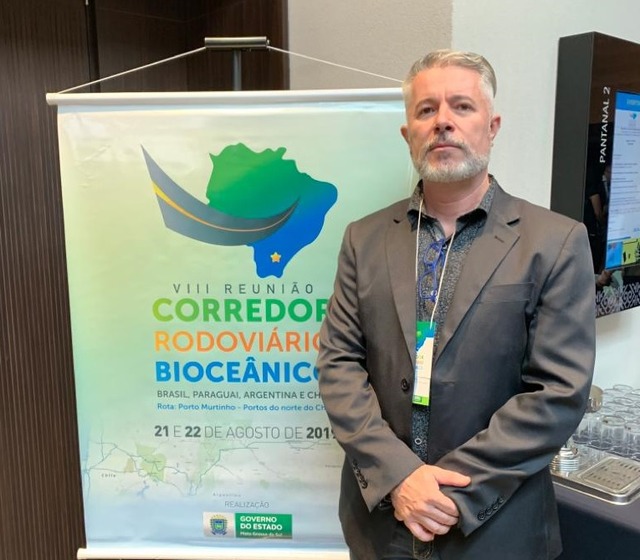Secretário de Desenvolvimento Econômico, Ciência e Tecnologia (SEDECT), José Aparecido Moraes participou da 8ª Reunião Corredor Rodoviário Bioceânico. Foto: Divulgação.