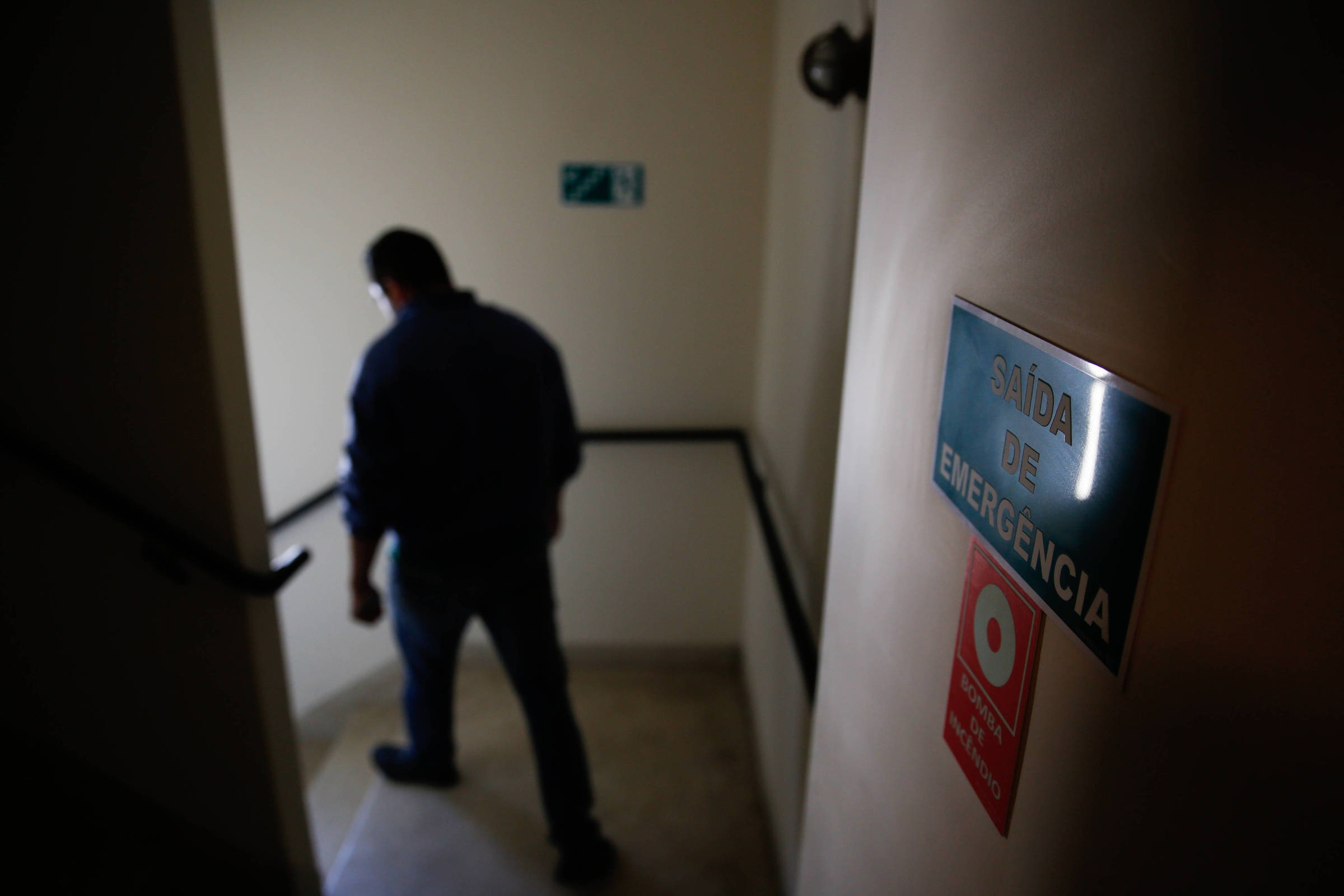 Covid-19: Vai usar o elevador? Dicas de etiqueta para não se contaminar!. Foto: Divulgação.