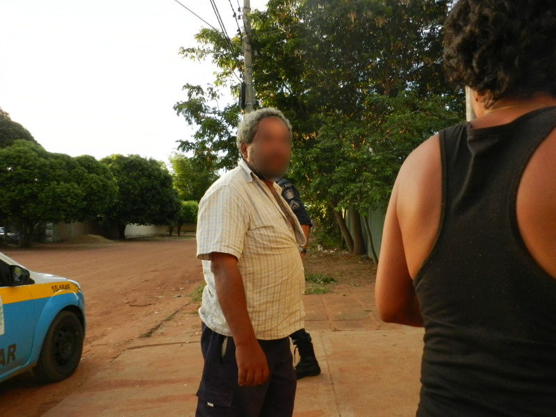 O acusado de abusou de uma criança de 4 anos, enquanto a babá conversava com uma assistente social.Foto: Rádio caçula