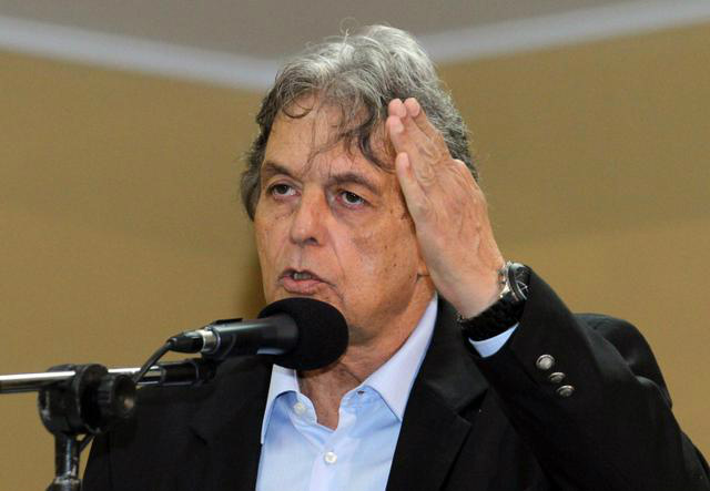 Eduardo Cury reclamou que atendimento dado a Angélica e Luciano não é o mesmo oferecido em condições normais - Foto: Correio do Estado