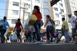 Em todo o Estado, 1,8 milhão de eleitores vão votar no domingo (Foto: Marcos Ermínio)
