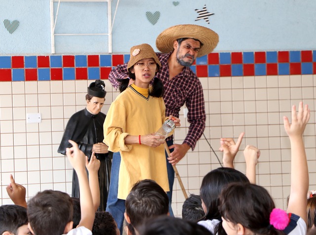 apresentação teatral sobre conscientização ambiental realizada no Colégio Salesiano – Dom Bosco. Foto: Divulgação.