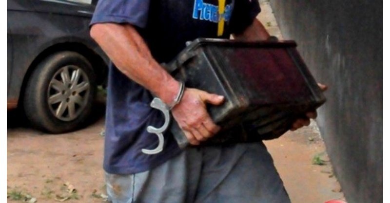 Ladrão de bateria é preso em flagrante e entrega comparsa em Três Lagoas. Foto: Imagem ilustrativa