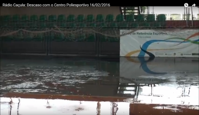 Chuva toma conta da quadra