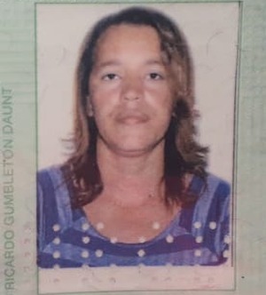 Mulher foi identificada como Izabel Rosa da Silva, de 40 anos