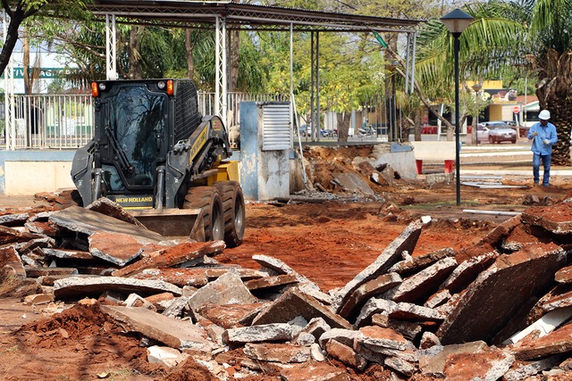 Processo de revitalização da Praça do Jardim Alvorada. Foto: Divulgação.