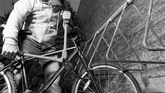 Ladrão furta bicicleta e é preso 2km na orla da Lagoa Maior em Três Lagoas. Foto: Imagem Ilustrativa