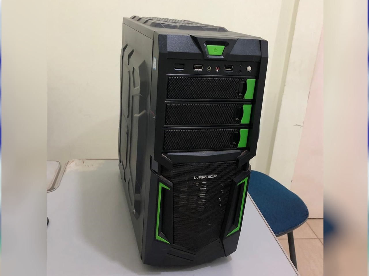 Na tarde de ontem uma equipe da Polícia Civil executou a medida e apreendeu um computador, um telefone celular e um pen drive. Foto: Policia Civil