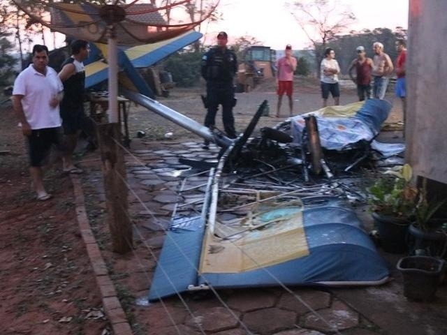 O dono do avião e o adolescente ferido foram levados para o Hospital Municipal de Ivinhema e na sequência transferidos para Campo Grande - Foto: Ivinotícias.