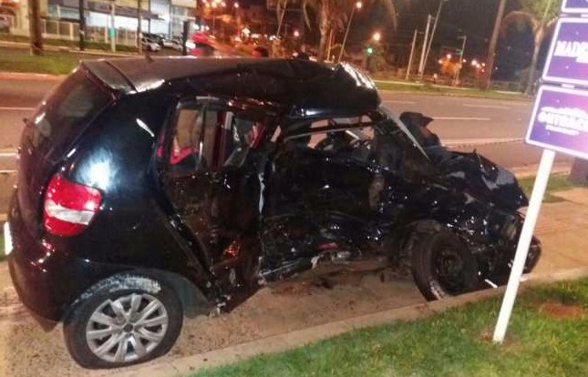 Com o impacto, o Fox foi arremessado por cerca de 110 metros. (Foto: Mídia Max)