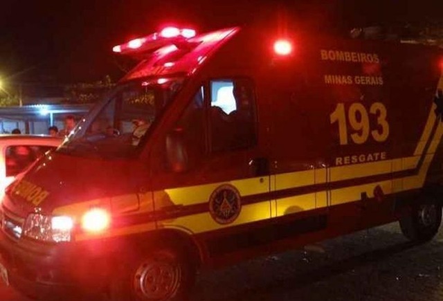 No trajeto até a unidade de saúde, a guarnição policial foi informada que um dos envolvidos no acidente estava tentando se evadir do local e recusando atendimento médico - Foto: Arquivo / Rádio Caçula