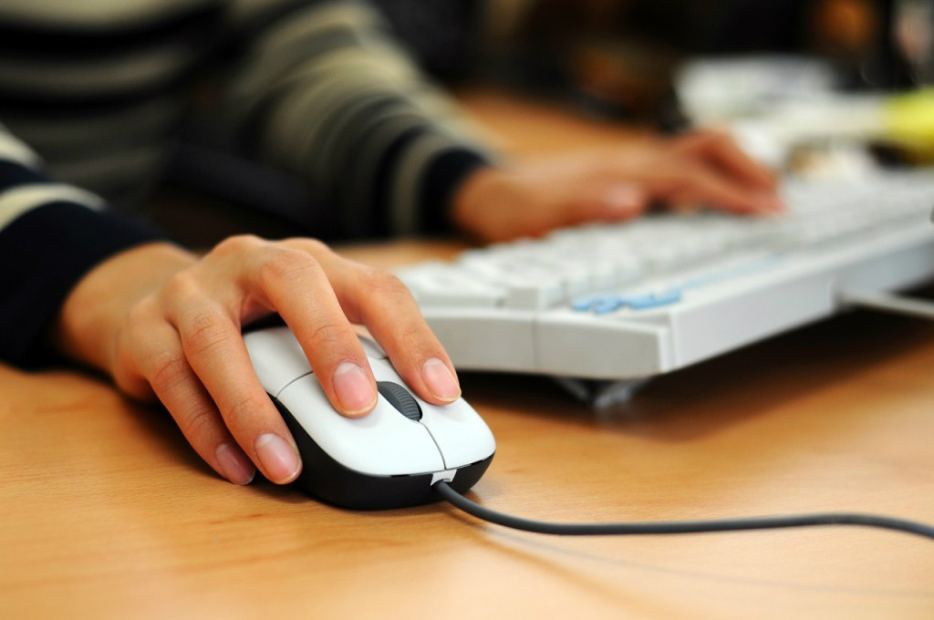Inscrições devem ser feitas exclusivamente pela internet (Foto: Ilustração)
