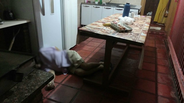 O idoso morreu na cozinha do local. Foto: Divulgação Whatsapp