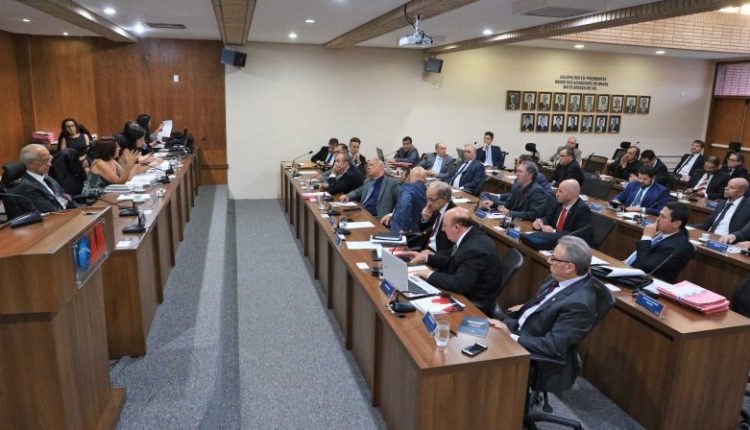 Até o julgamento final dos processos, advogados impedidos de exercerem a advocacia por 180 dias - Foto: Divulgação/Assessoria