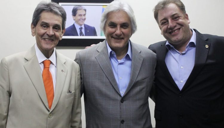 Roberto Jefferson, Delcídio do Amaral e Neno Razuk. Foto:(Divulgação). 