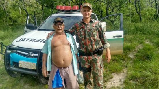 Idoso é resgatado de mata pela Polícia Ambiental após ser perder em coleta de guavira