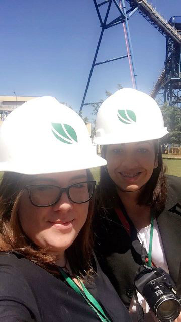 As Jornalistas Ana Carolina Kozara e Rayani Santa Cruz estão entre os finalistas do prêmio MS Industrial de Jornalismo da Fiems.