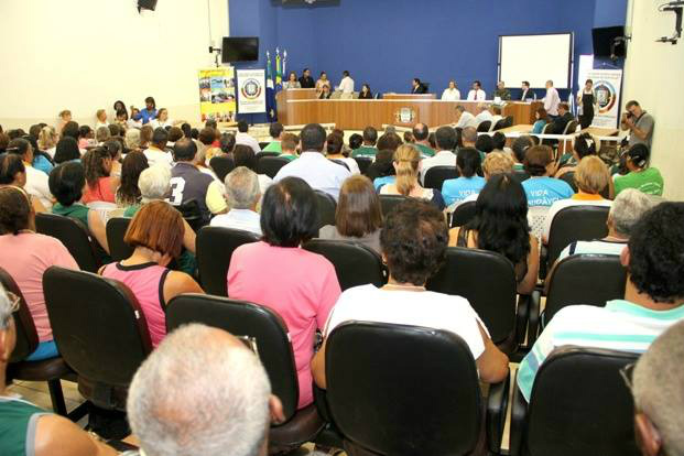 Sessão foi realizada nesta terça-feira na Câmara Municipal