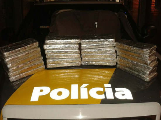 Apreensão foi nesta quinta-feira (17), por volta das 4h (Foto: Polícia Rodoviária/Divulgação)