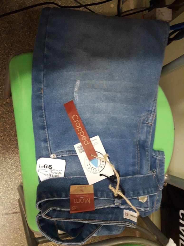 Os objetos apreendidos, vídeo games, notebook e outros eletrônicos encontram-se na sede do SIG para que prováveis vítimas de furto/roubo possam reconhecê-los. Foto: SIG/Rádio Caçula.Foto: SIG/Rádio Caçula. 