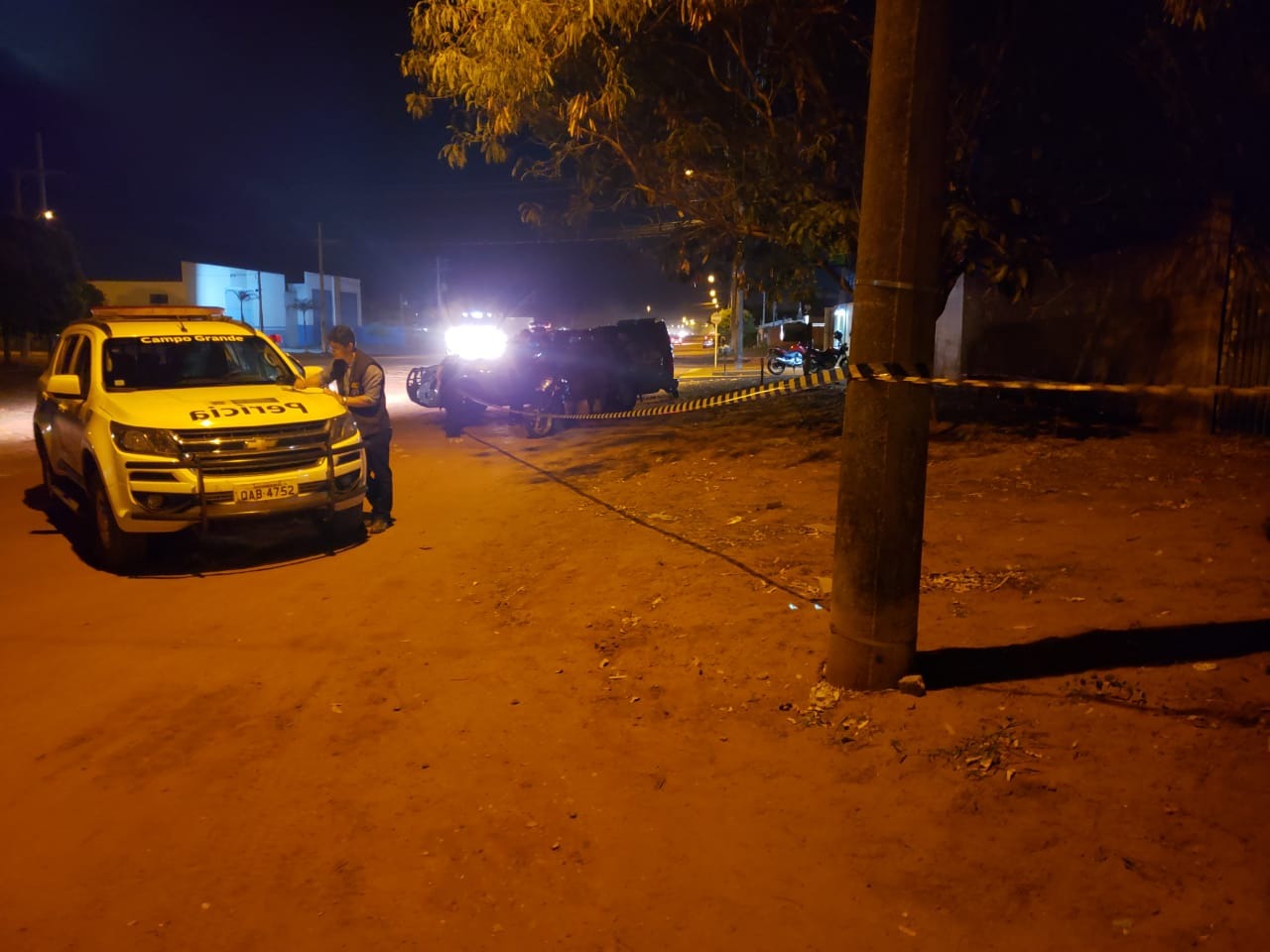 Após sacar arma durante fuga, D.P. foi alvejado por policiais. Foto: PM/MS.