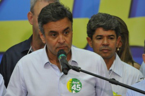 Aécio Neves tem 48% dos votos válidos. (Foto: Alcides Neto)