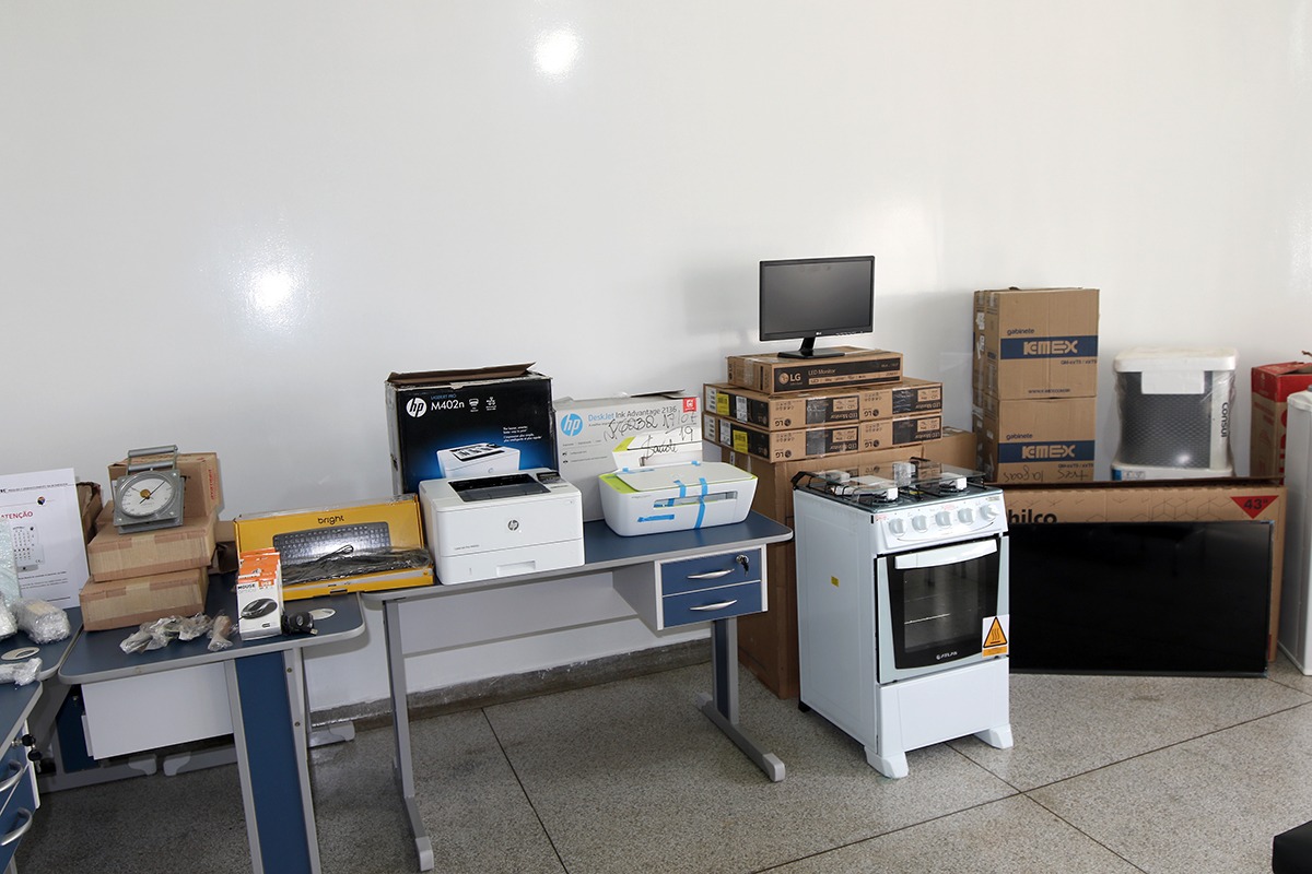 Materiais e equipamentos entregues para a Clínica da Criança nesta quarta (02). Foto: Reprodução