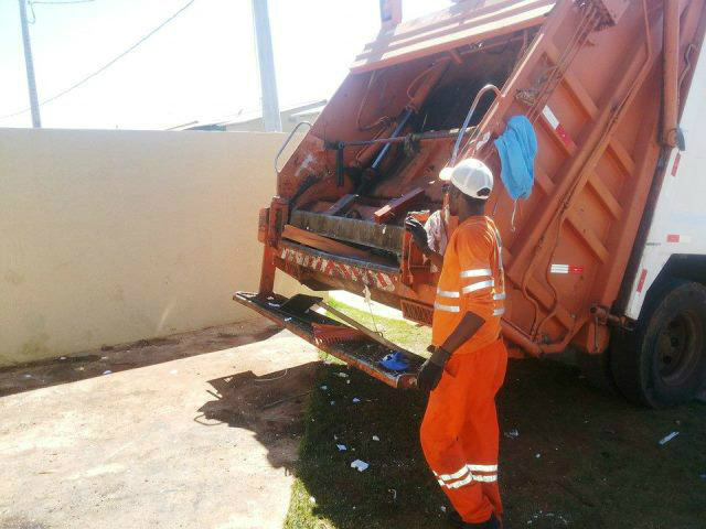 Se aprovado o projeto de lei, o cidadão terá que pagar um tributo a mais para ter os serviços de coleta de lixo. Foto: Divulgação