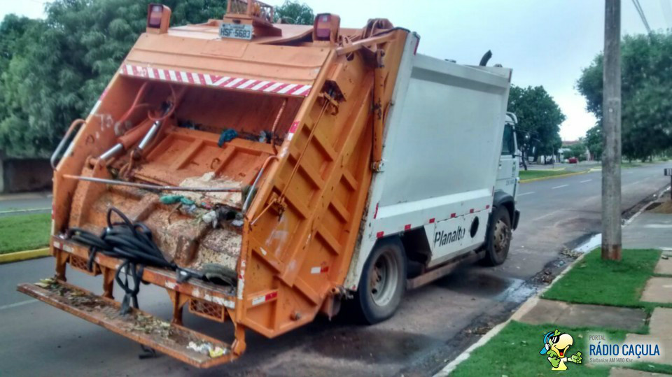 Esse Projeto de Lei 189 que especifica os serviços e a forma que a empresa deve ser licitada, pode ser votado junto com o Projeto de Lei 190 que visa implantar uma taxa de cobrança para a execução dos serviços. Foto: Arquivo