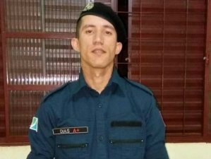 Tiro atingiu pescoço do soldado (Foto: Jovem Sul News)