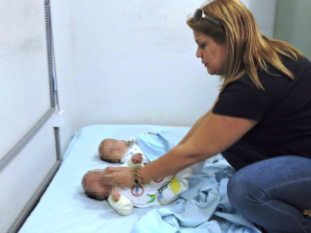 Gêmeos de (3) meses são abandonados pela mãe em Três Lagoas