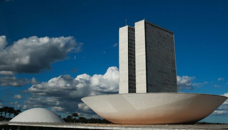 Câmara dos Deputados.