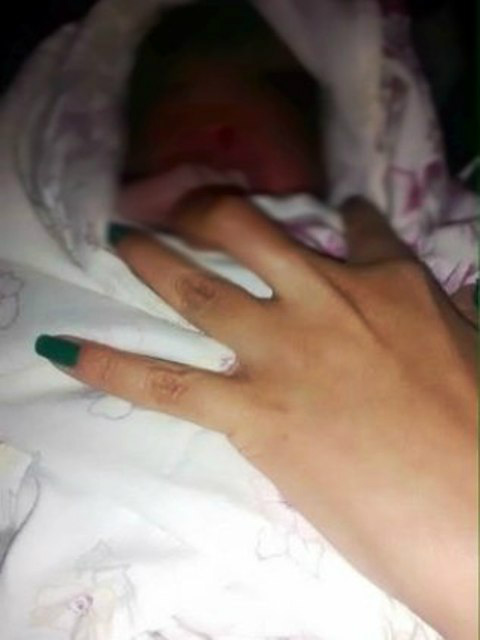 bebê recém-nascido encontrado dentro de uma bolsa na Zona Norte do Rio