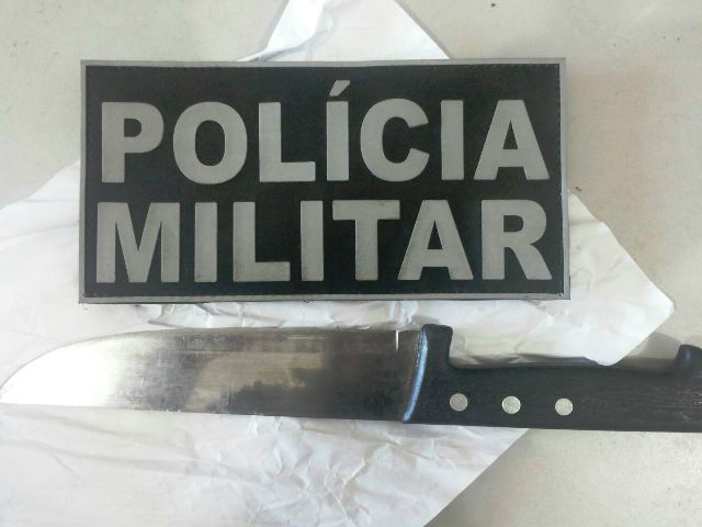 Faca encontrada com menor dentro da sala de aula na Escola JOMAP