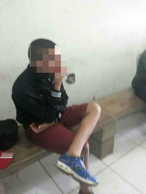 Menor de (17) anos que portava uma arma branca dentro da sala de aula na Escola JOMAP