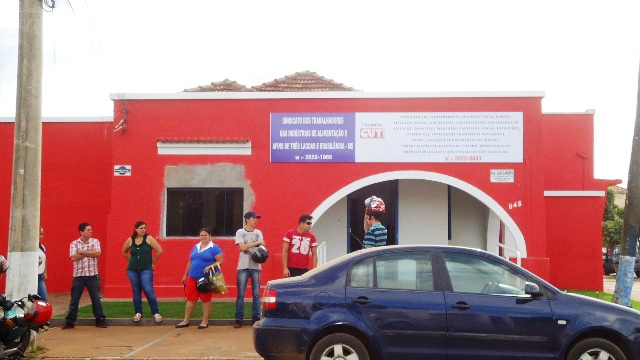Sindicato Laboral de Três Lagoas localizada na Rua João Carrato, número 845, centro de Três Lagoas
