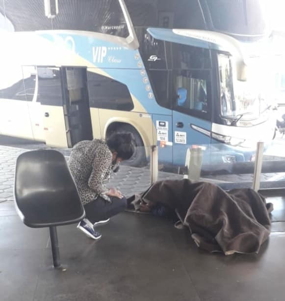 Equipe do Centro Pop/ Serviço de Abordagem Social realizam abordagens. Foto: Secretaria de Assistência Social.