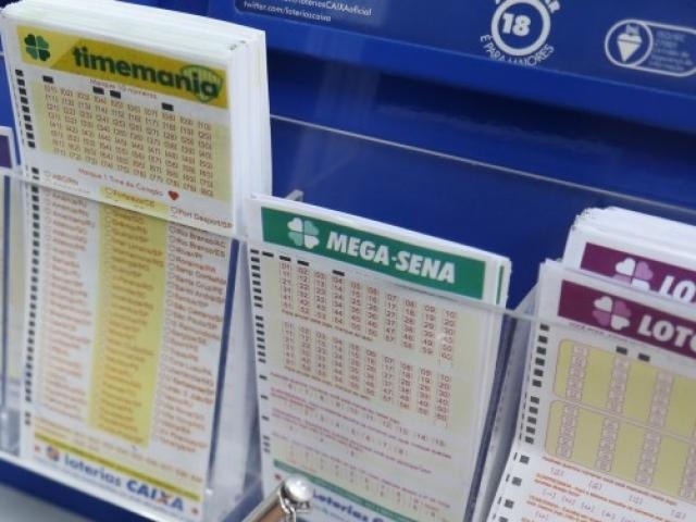 Cartelas de apostas em lotérica - (Foto: Paulo Francis)