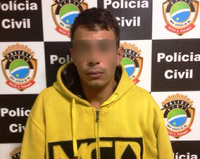 Durante a fuga J.P.M. dispensou um invólucro contendo maconha Foto: Da Hora Bataguassu